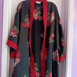 VAL MODE VINTAGE SIZE LARGE BLACK RED FLORAL KIMONO ROBE LONG